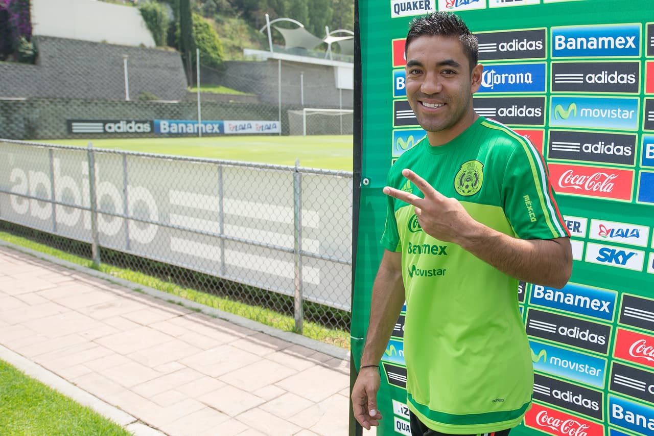 Marco Fabián- Podría ser un elemento de primer nivel pero su irregularidad es desesperante. Calificación 8