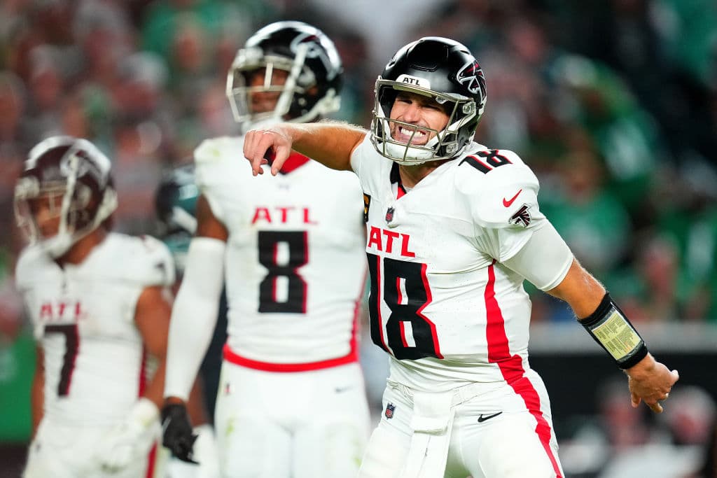 Falcons remontan sobre el final y sorprenden a los Eagles en la NFL