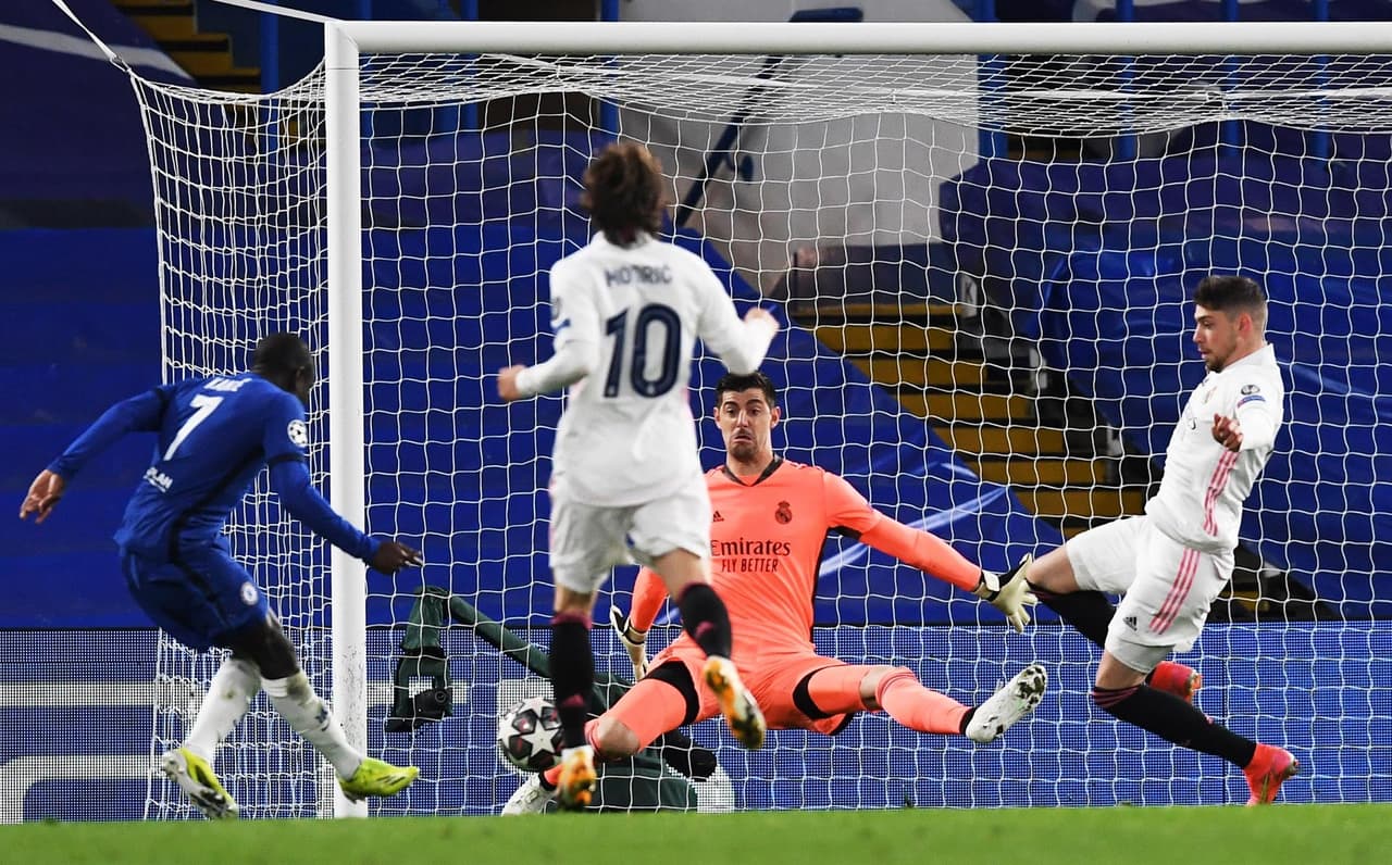 Chelsea derrota en casa al Real Madrid 2-0 durante el partido de vuelta en la semifinal de la UEFA Champions League. Con goles de Timo Werner (28') y Mason Mount (85'), los 'Blues' dejan fuera a los 'Merengues' con un marcador global 3-1 y se enfrentarán a la final contra el Manchester City de Guardiola.