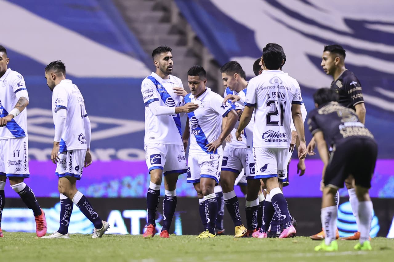 Con un gol de vestidor de Omar Fernández al minuto 1 y con autogol de Andrés Mosquera, la Franja pega primero y toma una importante ventaja para la vuelta.
