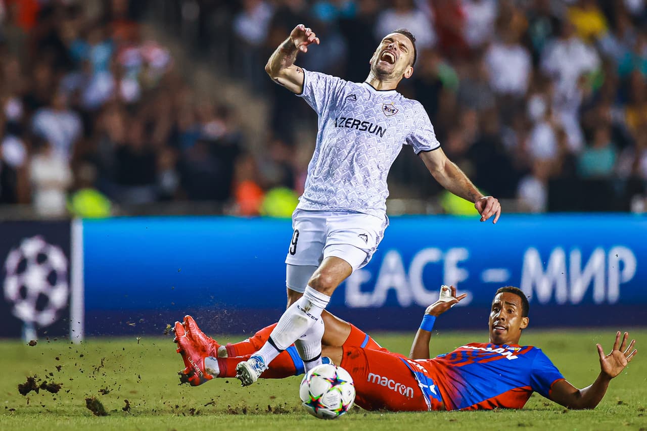 Terminó la actividad de los juegos de ida de los Playoffs de la Champions League: Qarabag 0-0 Viktoria Plzen, Dynamo Kiev 0-2 Benfica y Maccabi Haifa 3-2 Estrella Roja.