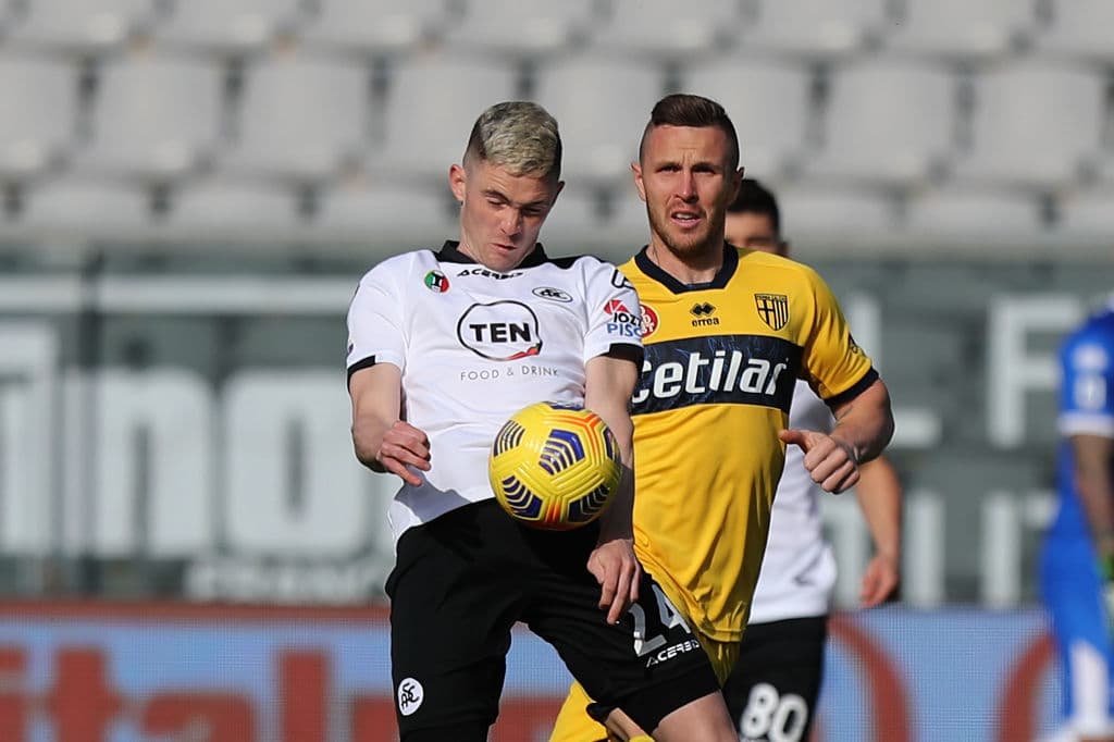 Spezia y Parma igualaron a dos tantos. Cierran la jornada al fondo de la tabla con 25 y 15 unidades, respectivamente.