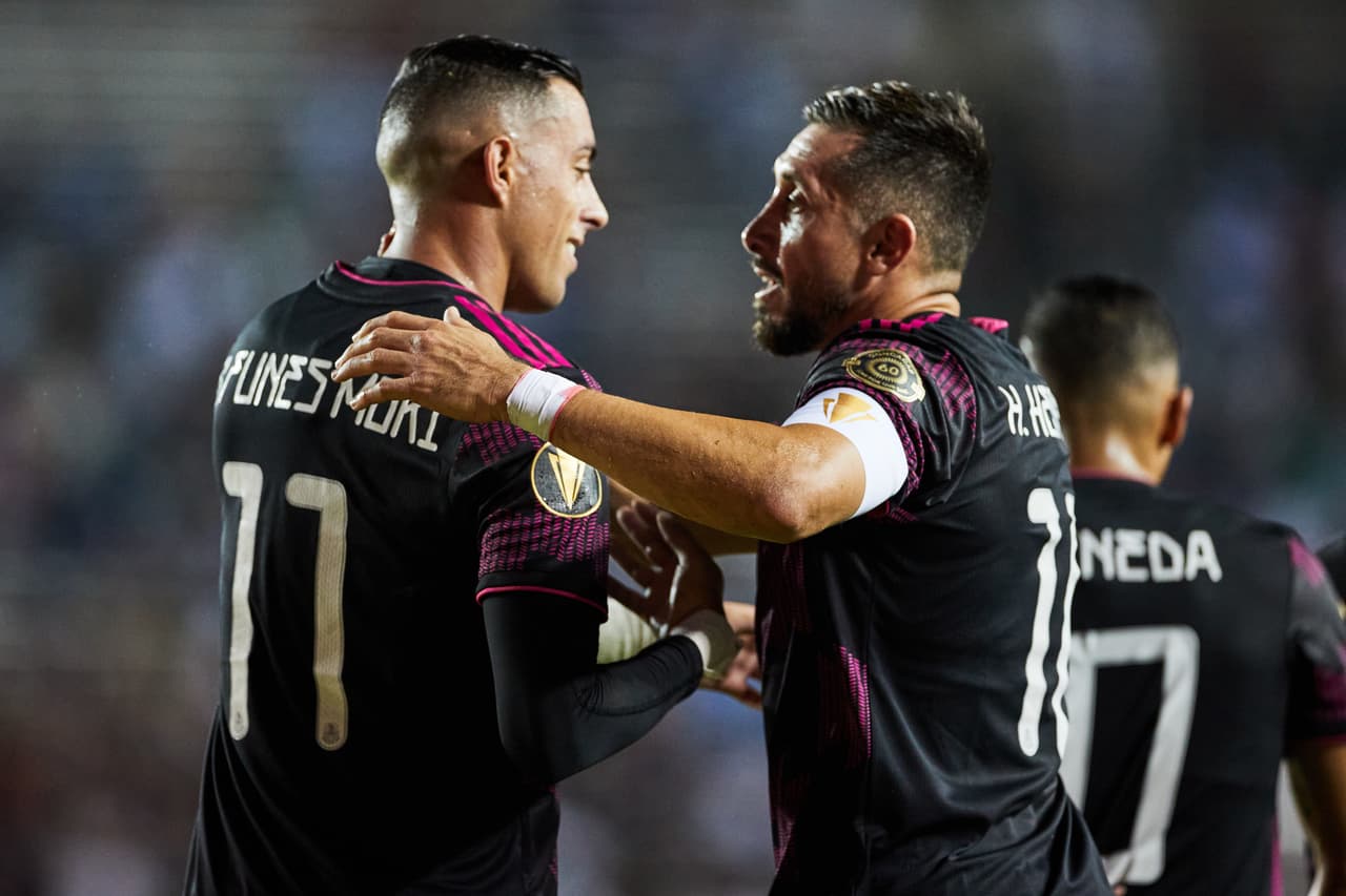 Tras su decepcionante debut ante Trinidad y Tobago, el Tricolor consiguió su primera victoria en la Copa Oro de la mano del 'Mellizo', quien hizo dos goles, y Orbelín Pineda, quien marcó el tercero.