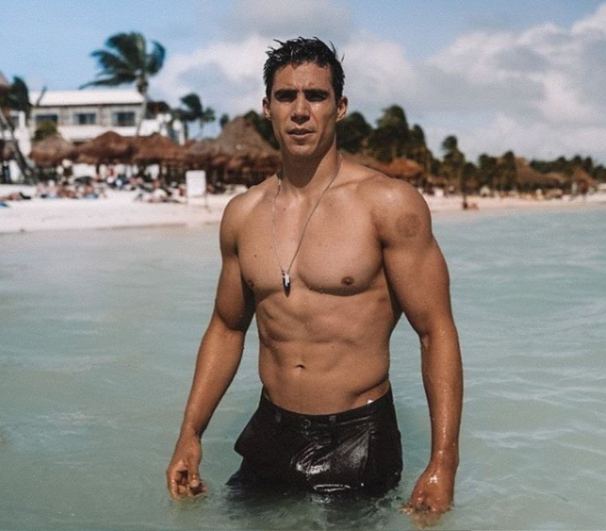 <b>Daniel Corral</b>
<br>Este gimnasta ha representado a México en tres Juegos Olímpicos y participó en en la primera temporada de 'Exatlón México'.