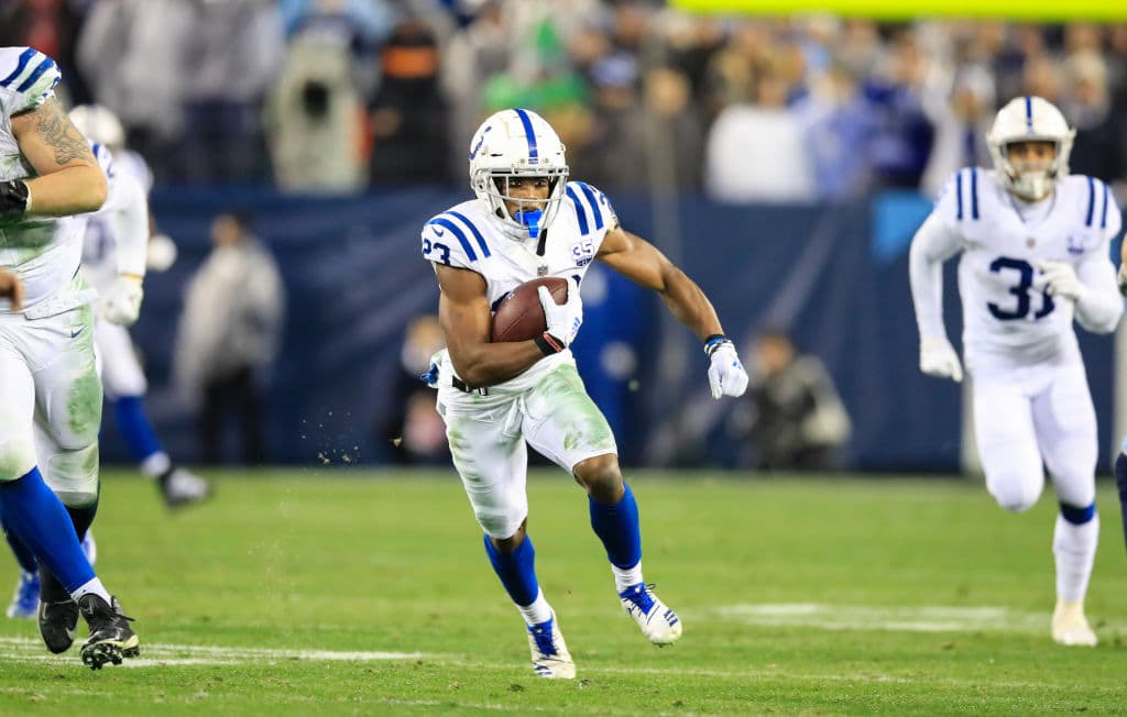 <b>Kenny Moore, CB Indianapolis</b>. El esquinero de los Colts sumó 14 pases defendidos a lo largo de la campaña así como una pérdida de balón forzada.