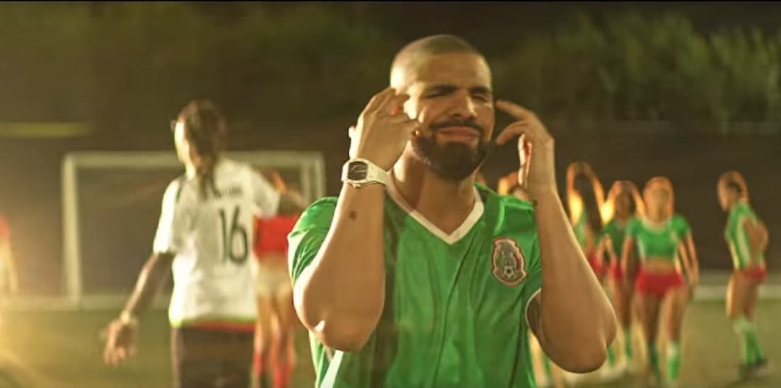 Drake se pone la playera del Tri previo al duelo ante Estados Unidos