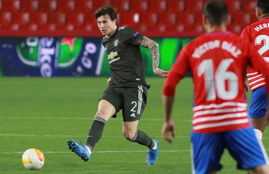 Manchester United se va de España con dos goles a favor durante los Cuartos de Final de la UEFA Europa League. Los goles por parte de los 'Red Devils' fueron de Marcus Rashford y Bruno Fernandes de penal y al filo del partido. El jueves 15 se debaten el pase a la semifinal de la justa europea.