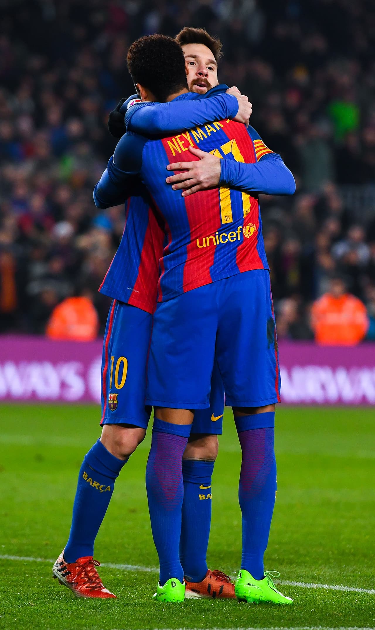 Los azulgranas golearon 5-2 a la Real Sociedad y el Barça consiguió su pase a las semis de la Copa del Rey.