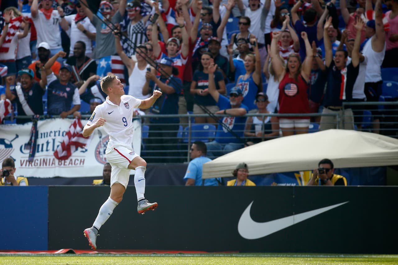 Aron Johannsson estará como el referente en el ataque y hacer goles a dos conjuntos sudamericanos que se defienden bien.