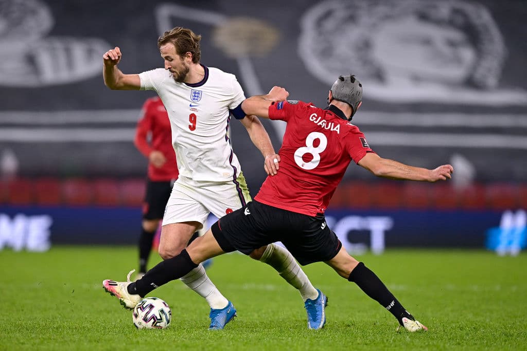 Inglaterra derrota a Albania 2-0 durante las eliminatorias del Mundial rumbo a Catar 2022. El equipo de los 'tres leones' se impuso con goles de Harry Kane y Mason Mount, durante su segundo partido calificatorio.