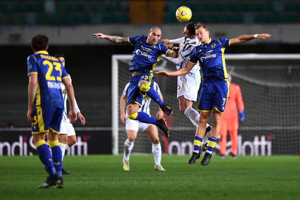 Verona y Juventus igualaron a un tanto; Juventus y Verona acumulan 46 y 35 puntos, respectivamente.