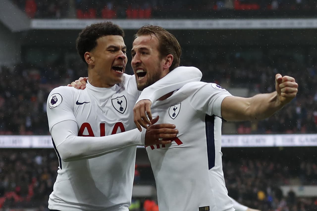 Un gol de Harry Kane fue suficiente para definir el partido 1-0 a favor del Tottenham Hotspur como local contra Arsenal en la fecha 27 de la Premier League y pelea en puestos por Champions League.