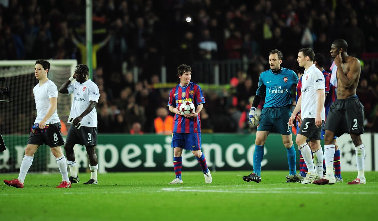 El astro del Barcelona pidió la pelota y se la llevó como recuerdo, había sido su noche.