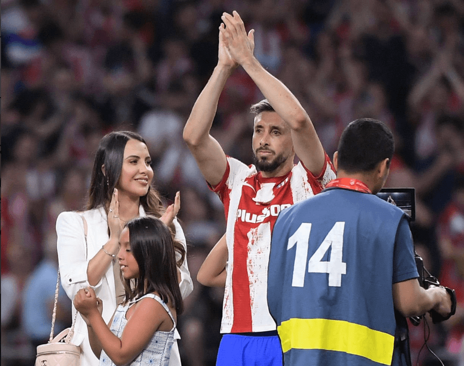 Héctor Herrera fue despedido con cariño por el Atlético y su afición