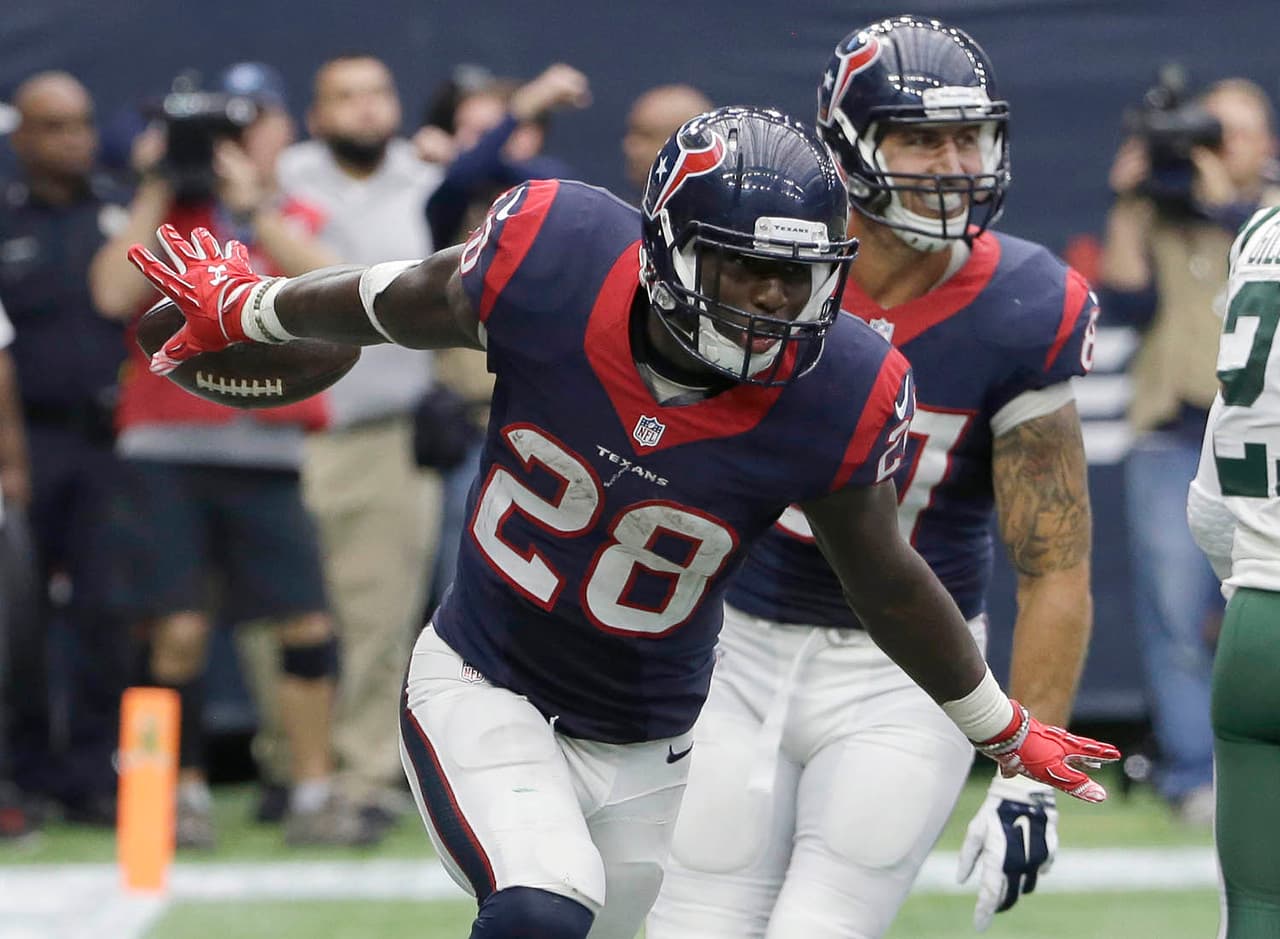 28.- Alfred Blue, RB, Houston Texans.- 15.2 puntos.