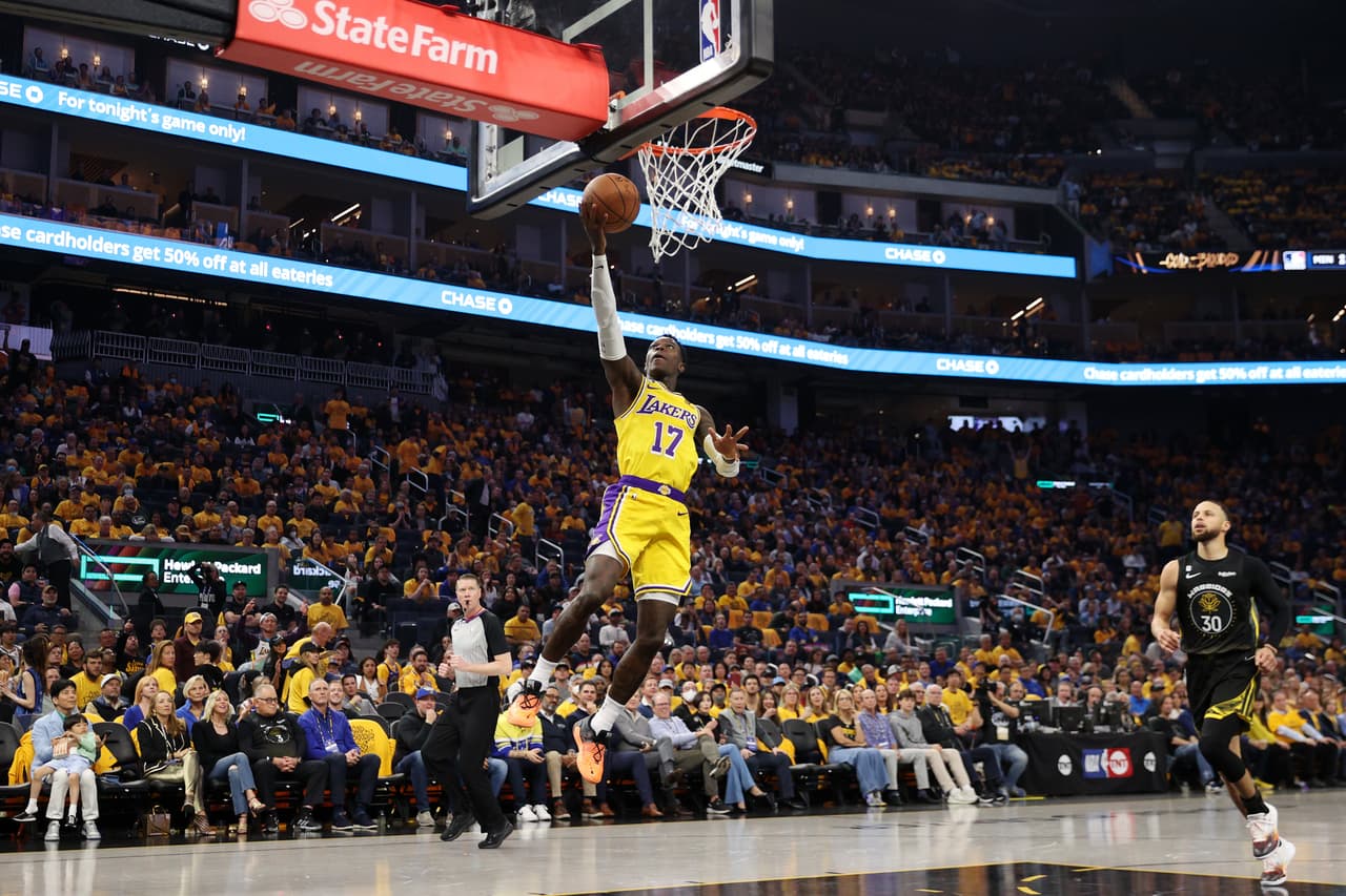 Davis, James y Lakers pegan primero en serie ante Golden State Warriors