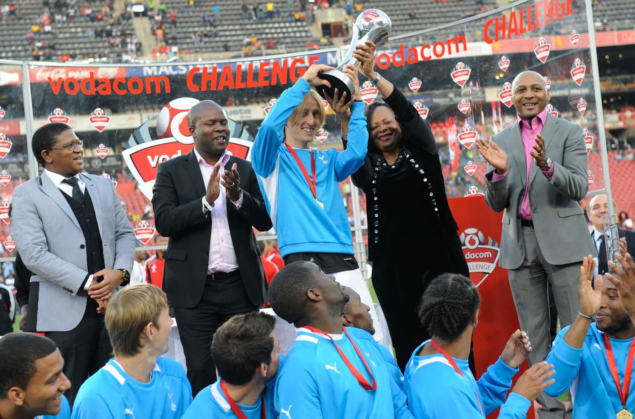 Modric tiene un total de 21 reconocimientos individuales en su carrera, además de seis títulos a nivel de equipos con Dinamo Zagreb y 14 con Real Madrid.