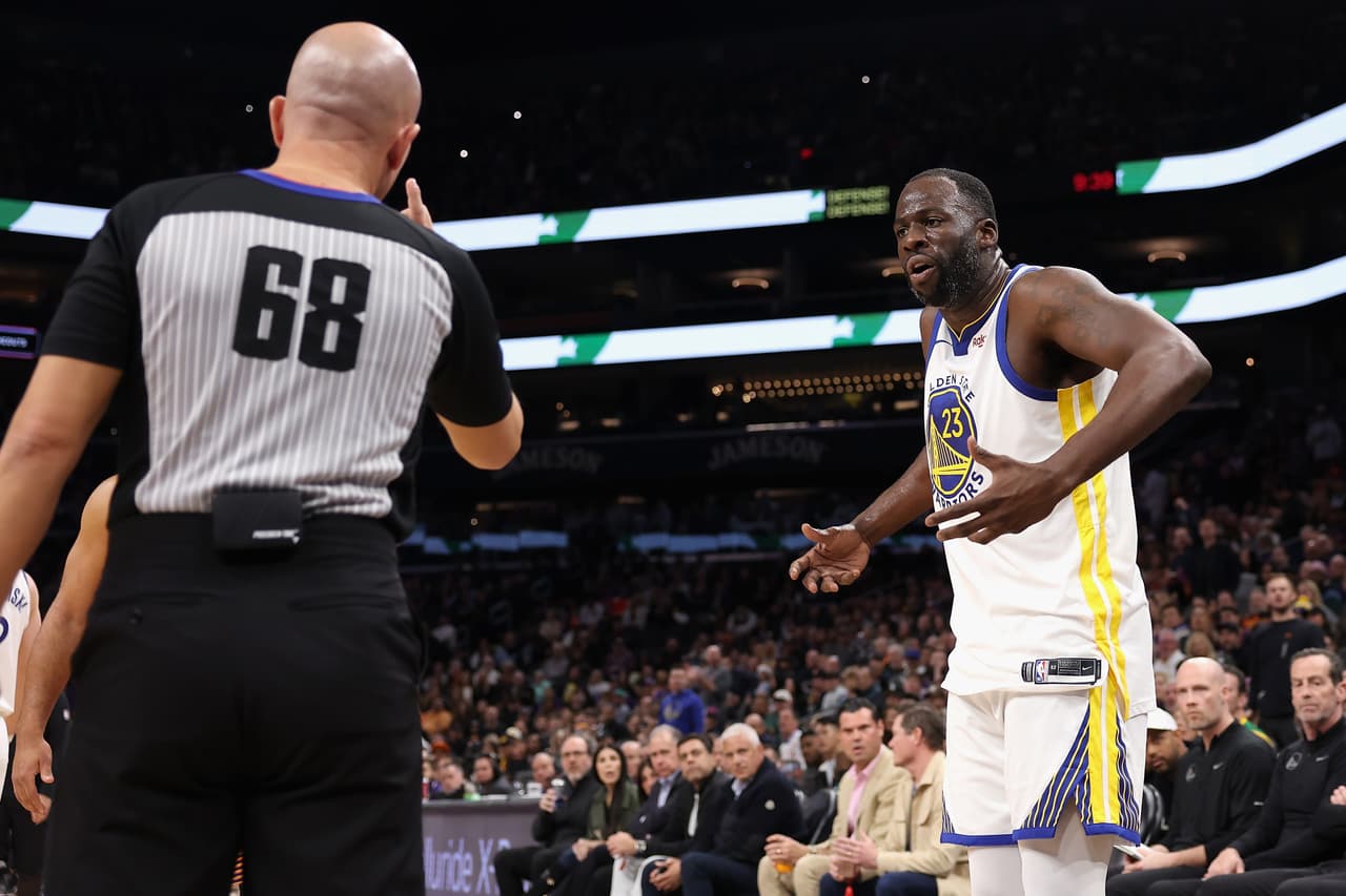 Draymond Green es suspendido de forma indefinida por puñetazo a un rival