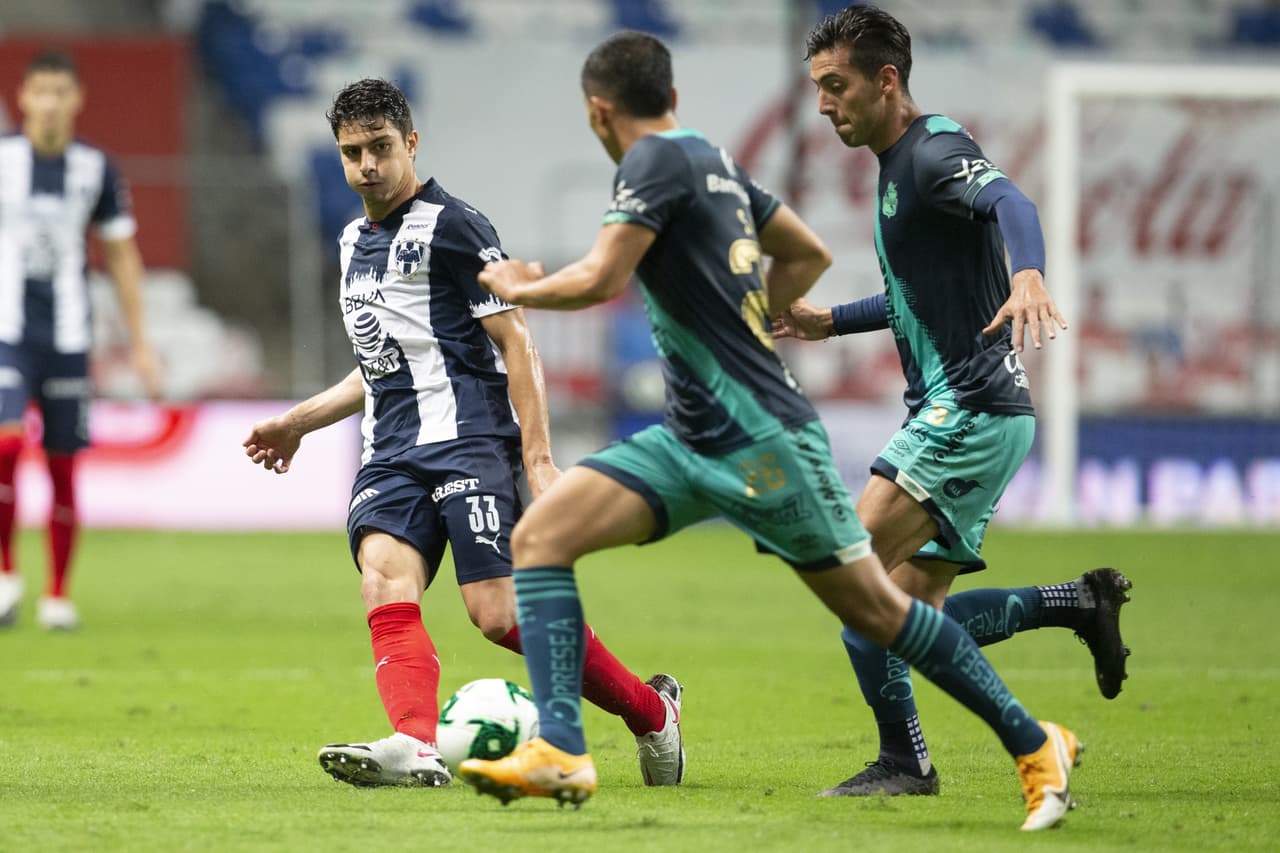 Puebla empata una desventaja de 2-0, fuerzan los penales y se quedan con la clasificación al imponerse 4-2 a Monterrey en la tanda de penales.