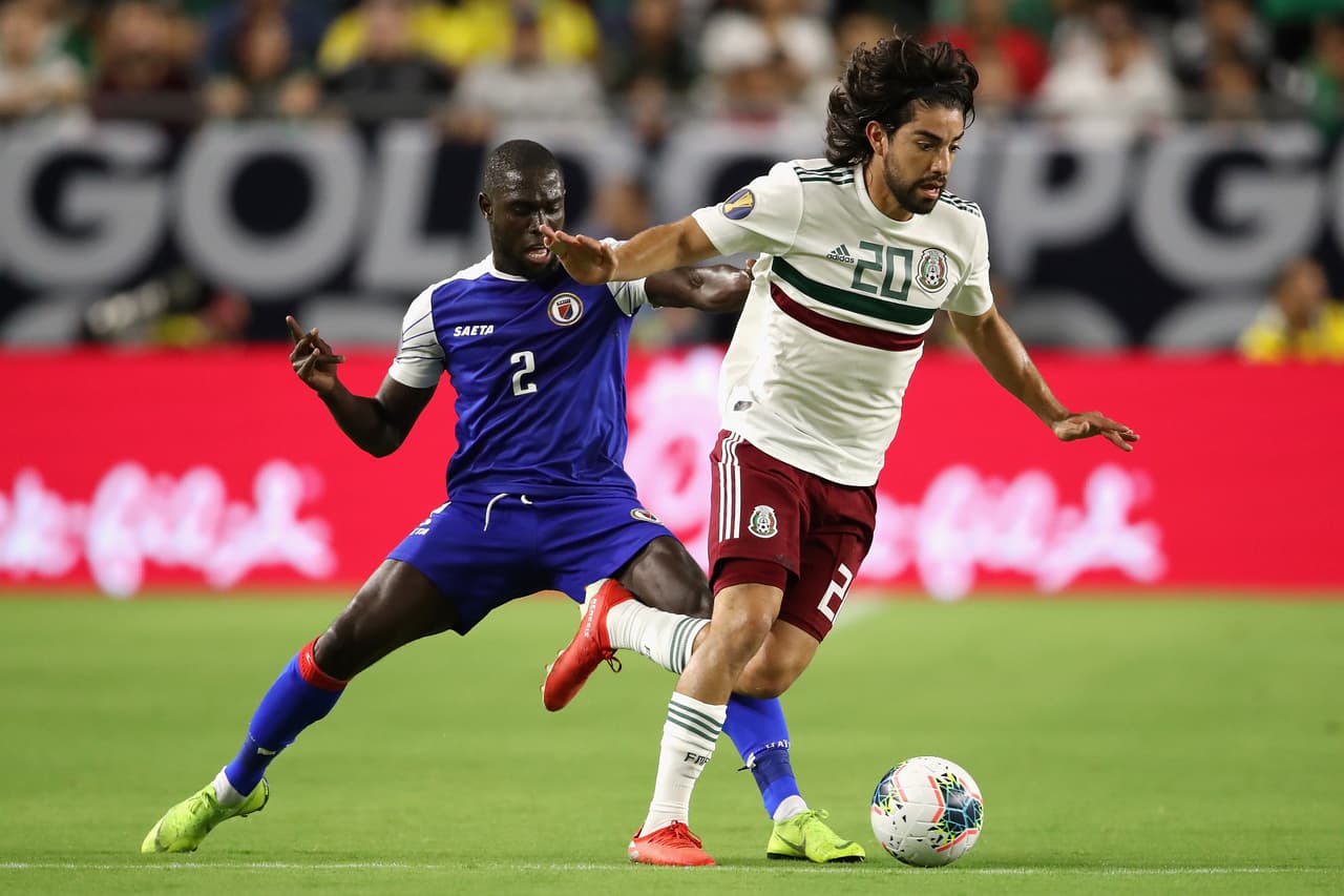 4) Rodolfo Pizarro: De la Liga MX y representando al conjunto azteca, el mediocampista de Rayados ocupa la cuarta plaza tras contar un un valor de diez millones de euros.
<br>