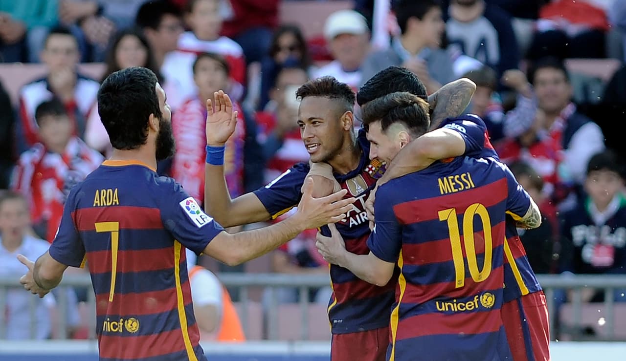 El uruguayo compeltó un Hat-Trick, para convertirse en el protagonista particular del triunfo y del título.