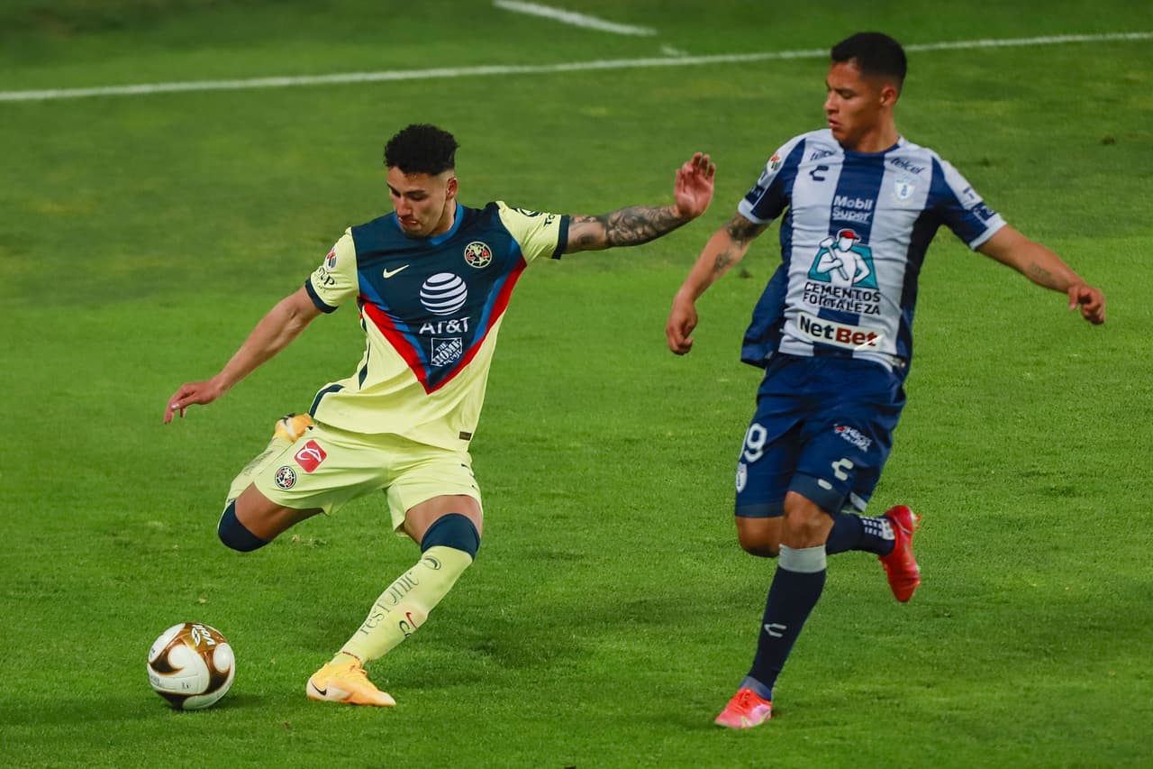 Pachuca controla el partido de principio a fin y con goles de Erick Aguirre, Felipe Pardo y Luis Chávez los Tuzos vencen 3-1 a las Águilas y toman una muy cómoda ventaja en la serie.