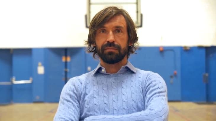 "¡No está mal!", Andrea Pirlo fue un exigente juez del talento de los Harlem Globetrotters