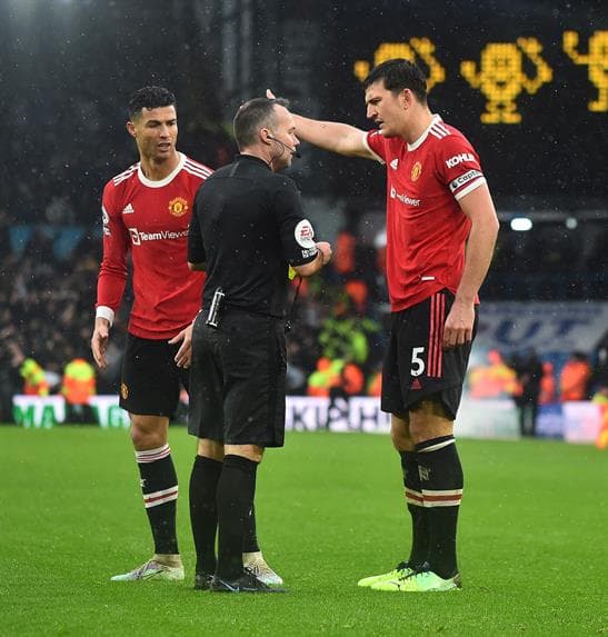 Leeds cae con goliza ante el Manchester United en casa, al cierre de la J26 en la Premier League. Harry Maguire y Bruno Fernandes ponían arriba a los Red Devils durante la primera mitad, pero Rodrigo Moreno y Raphinha igualaban el marcador al minuto 54', ya después Frederico Rodrigues y Anthony Elanga despegaron los números para cerrar 4-2.