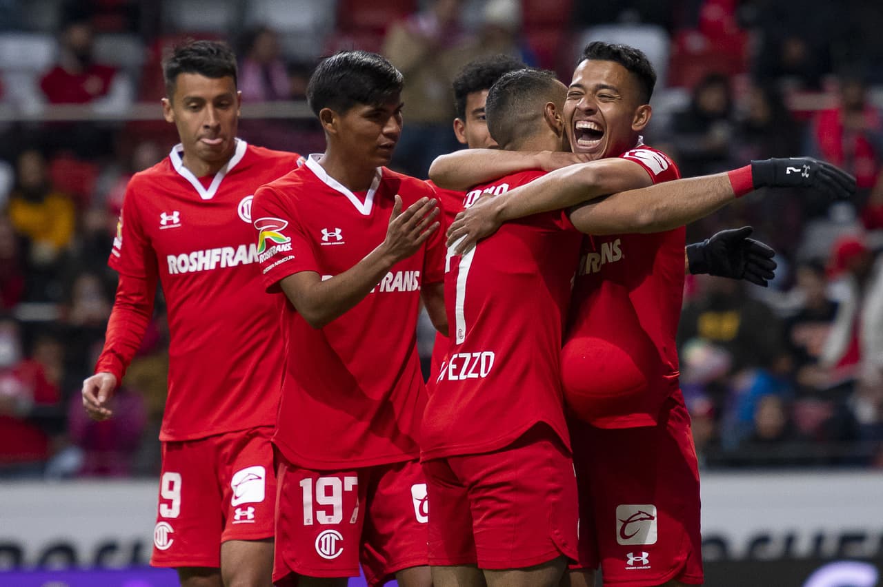 Los Diablos Rojos victiman a los Rayos en la despedida de ambos de la Copa por México 2022