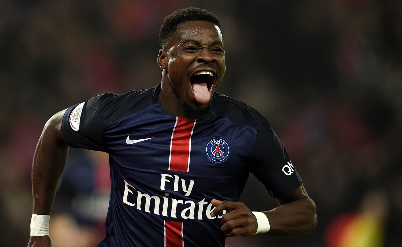 PSG castiga a Serge Aurier apartándolo del primer equipo por insultar al técnico Blanc