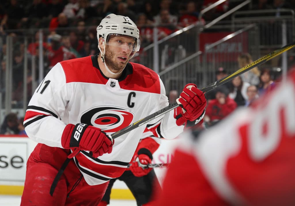 Este es el mundo deportivo en Carolina del Norte, estado que está bajo la amenaza de un fenómeno natural.