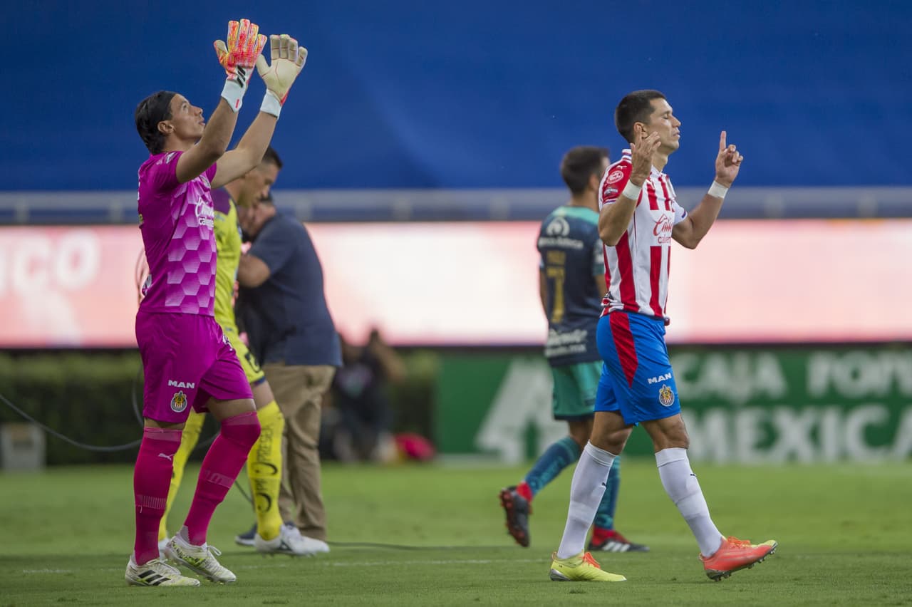 Los locales no habían conseguido hacer gol en la competición. Llegaron al compromiso con un empate y una derrota.