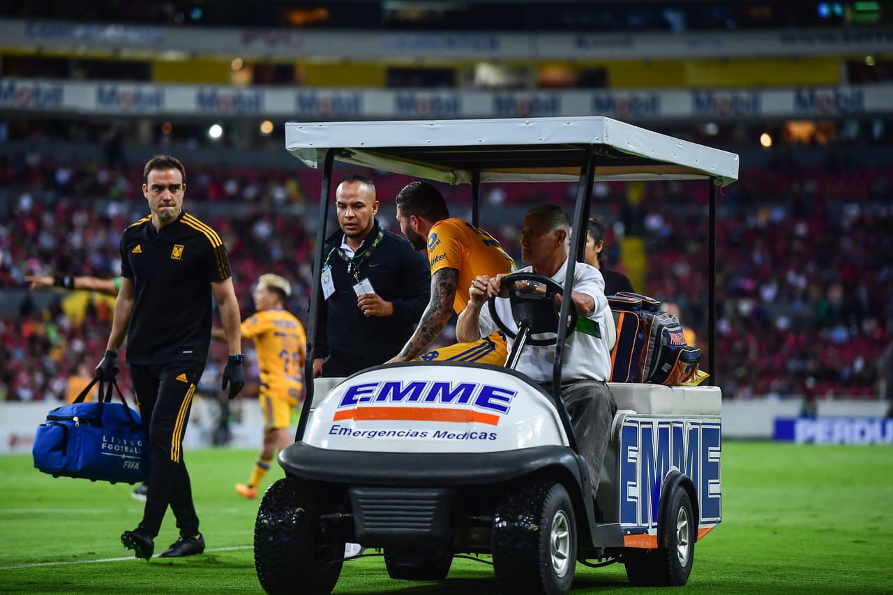 Atlas hizo valer su condición de local en el Estadio Jalisco y lleva ventaja para la vuelta de la Semifinal ante Tigres en el Universitario.