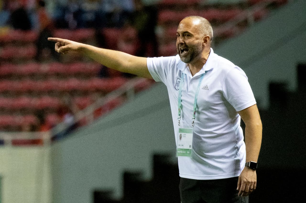 Pedro López es el candidato principal para ser entrenador de la selección mexicana femenil