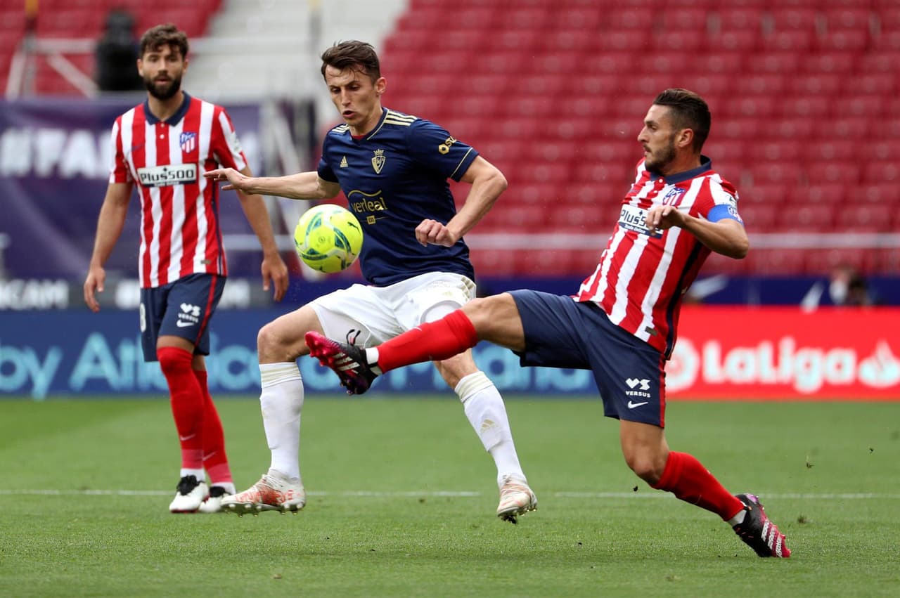 El Atlético de Madrid logró remontar y sacar la victoria durante esta penúltima jornada de LaLiga y se encuentra a una victoria del título. Ante Budimir ponía el gol de la victoria para el Osasuna, pero fue al minuto 82 cuando Renan Lodi empató el partido y Luis Suárez cerró la victoria para los colchoneros al minuto 89 del encuentro.