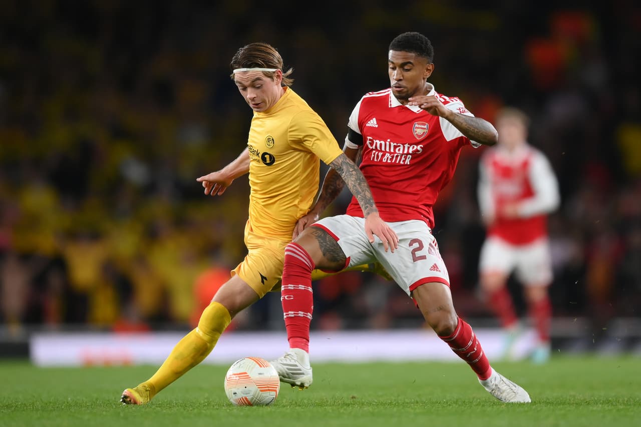 Arsenal se impuso con goleada al Bodo y se apodera de la cima del Grupo A.