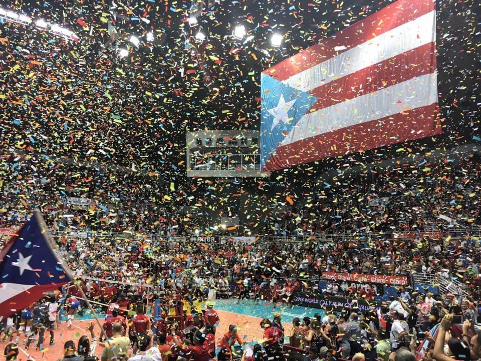 Las boricuas lograron vencer a Kenia en sets consecutivos de 25-8, 25-23 y 25-15. Es la primera vez que voleibol en cancha -ya sea masculino o femenino - que Puerto Rico avanza a unos Juegos Olímpicos. Las boricuas lograron obtener el último pase a Rio.