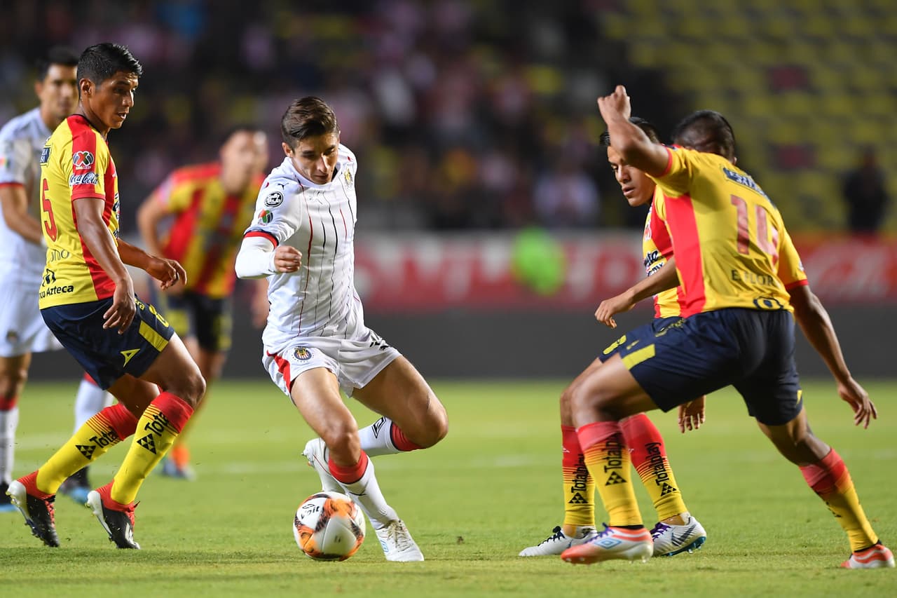 Chivas y Morelia no han empatado en los últimos seis partidos. Ambas escuadras se dividen tres triunfos.