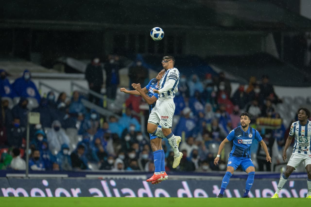 Cruz Azul vino de atrás para rescatar el empate ante los Tuzos del Pachuca.