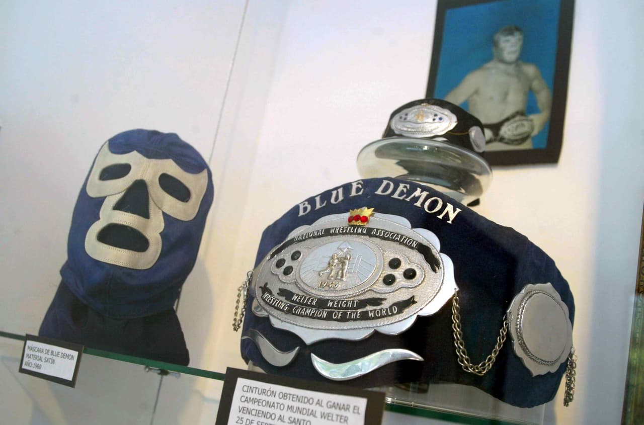 El luchador tiene una carrera universitaria y se graduó con ‘Honoris Causa’.