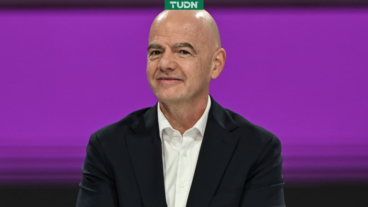 Infantino sorprende en el vestidor de Irán: "Están enviando un mensaje muy poderoso al mundo"