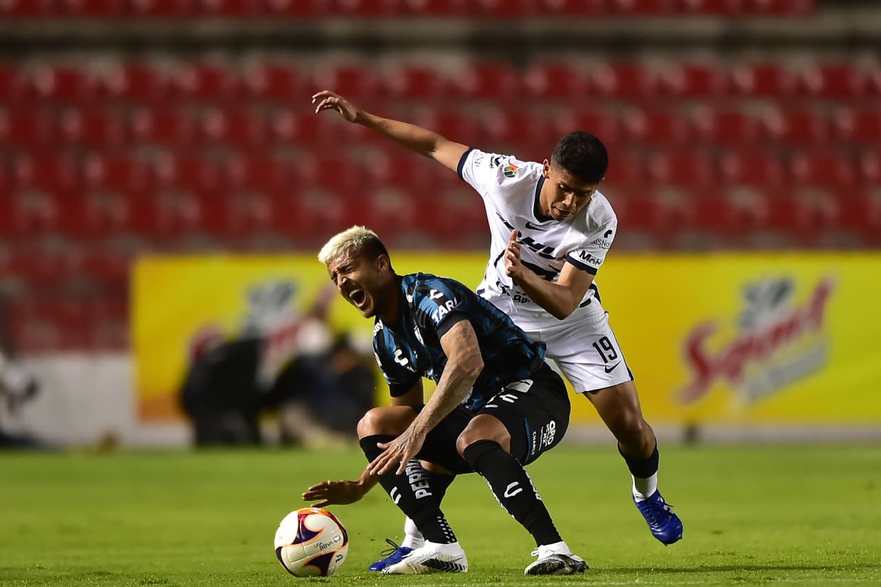 José Gurrola y Ángel Sepúlveda fueron los encargados de darle la victoria a los Gallos 2-0 sobre los Pumas.