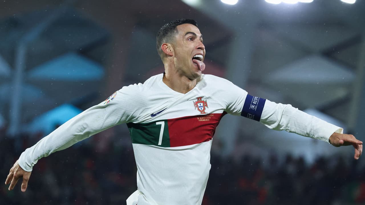 Cristiano Ronaldo ha marcado 14 goles en la fase final de la Eurocopa, siendo el máximo goleador histórico del torneo.