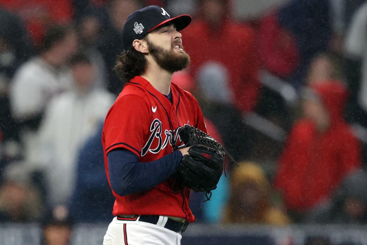 Tras 5 entradas, el novato Ian Anderson se despedía del montículo con 76 lanzamientos, 4 strikeouts y 0 hits.