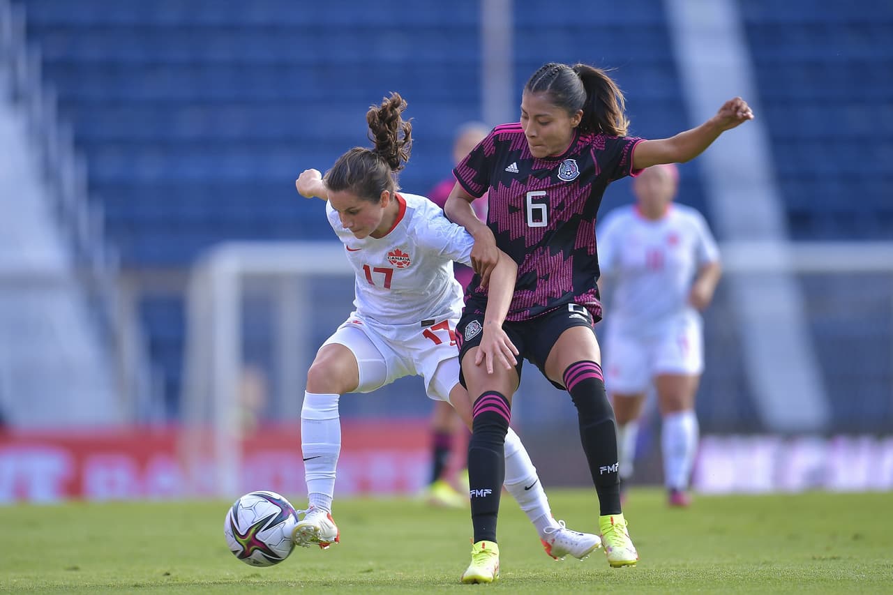 No se logran batir las porterias en el duelo amistoso entre México y Canad´a y se conforman con el empate 0-0.