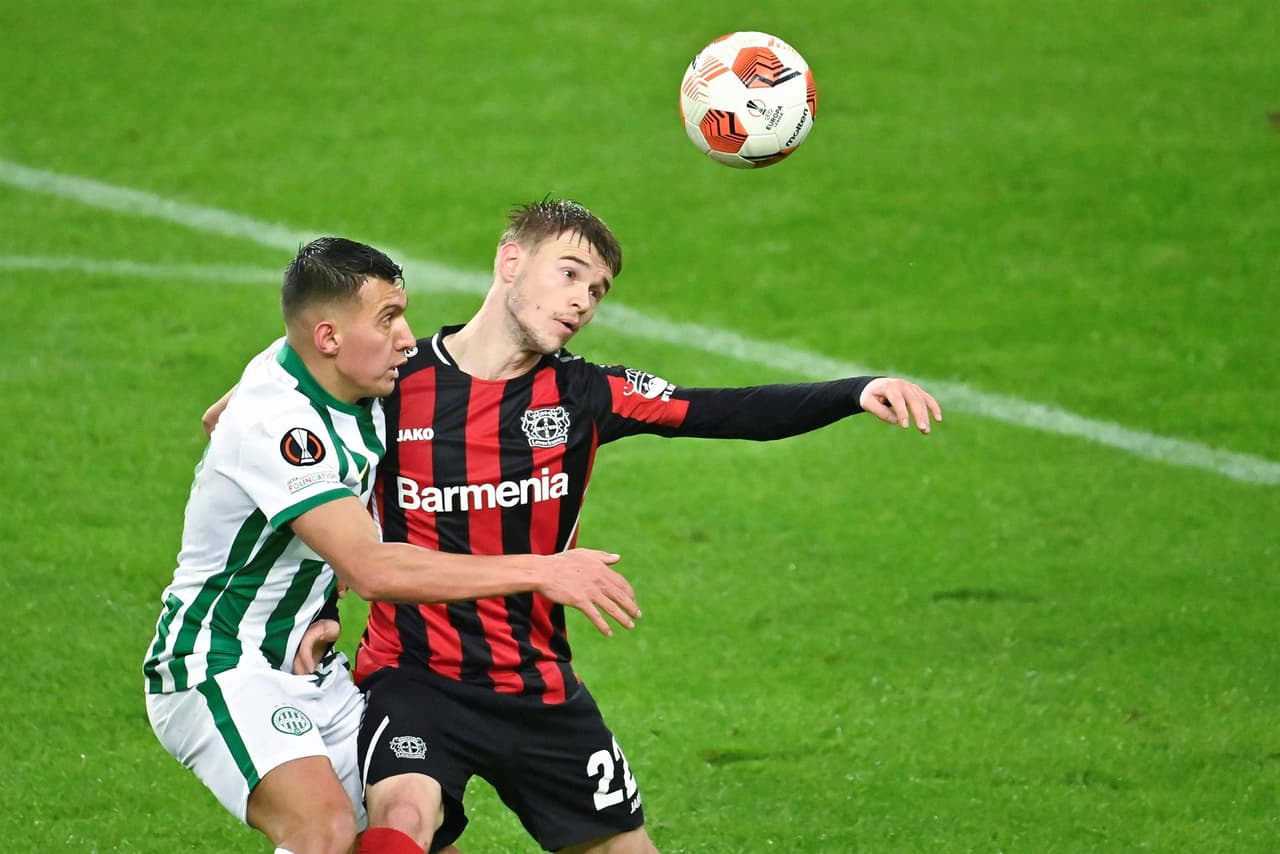 En la ultima fecha de fase de Grupos, Feréncvaros supera al Bayer Leverkusen por la mínima, con anotacion de Aissa Laidouni ya al filo del partido. Aún con este resultado, la escuadra alemana califica como primer lugar de su grupo.