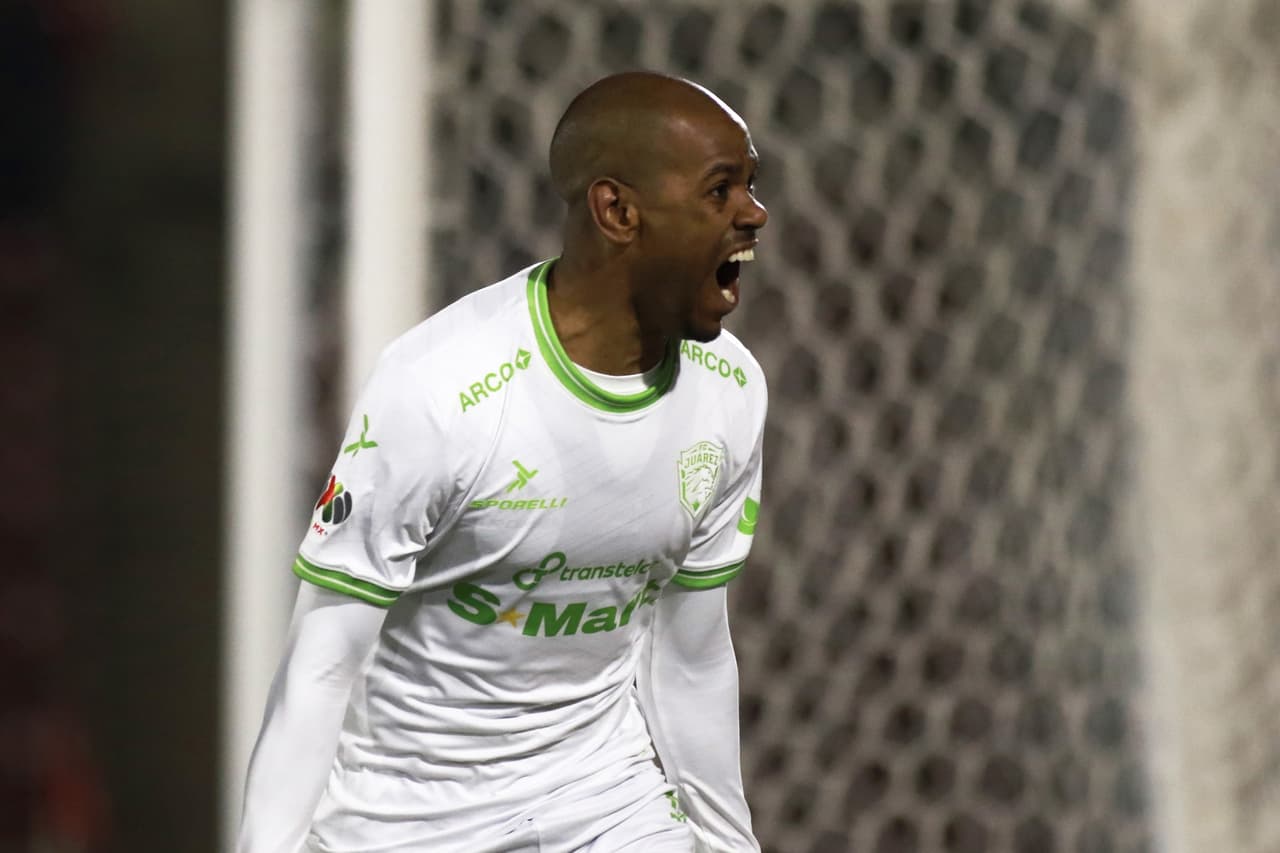 ¡Ha vuelto! Nico Castillo vuelve a jugar en Liga MX tras 720 días