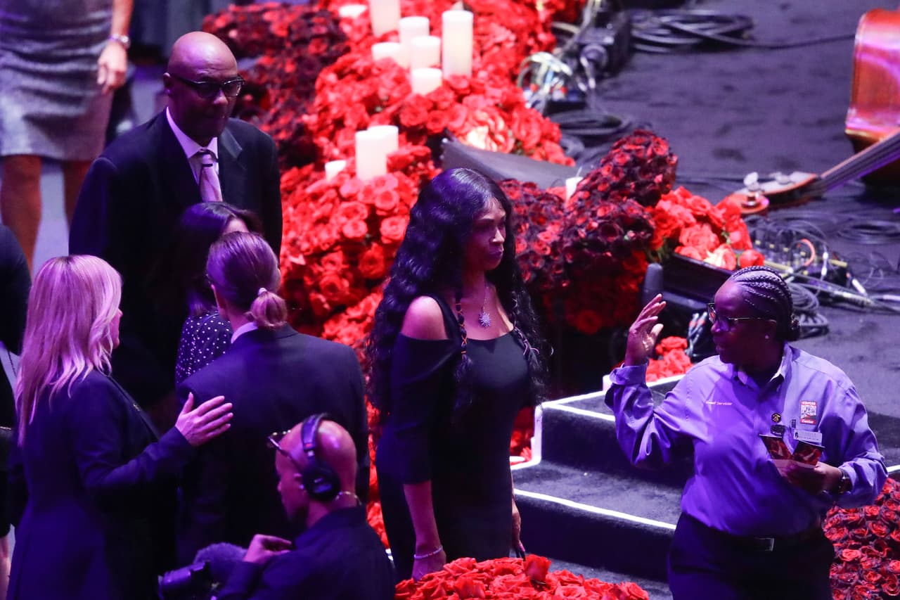 Aficionados recuerdan con un cariño especial a la gran figura de Los Angeles Lakers en la arena que lo vio triunfar.