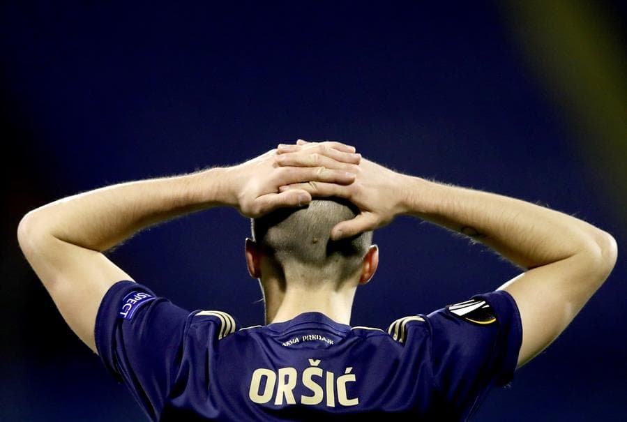 Villarreal, con la mínima se impone al Dinamo de Zagreb durante la ronda de ida de Cuartos de Final de la UEFA Europa League. El único tanto corrió a cargo de Gerard Moreno Balagueró al minuto 44 por un penal a favor. El próximo jueves 15 de marzo se define quién va a la semifinal.