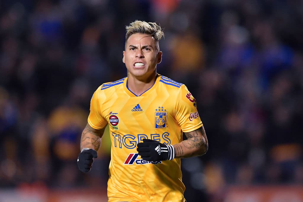 Carlos Salcedo y Eduardo Vargas sólo tienen fatiga muscular